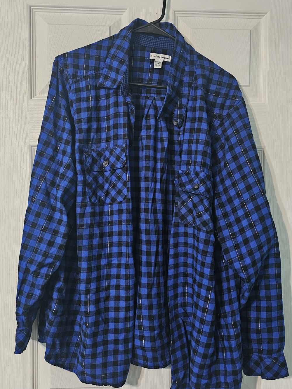 croft & barrow Blue and Black Plaid Shirt